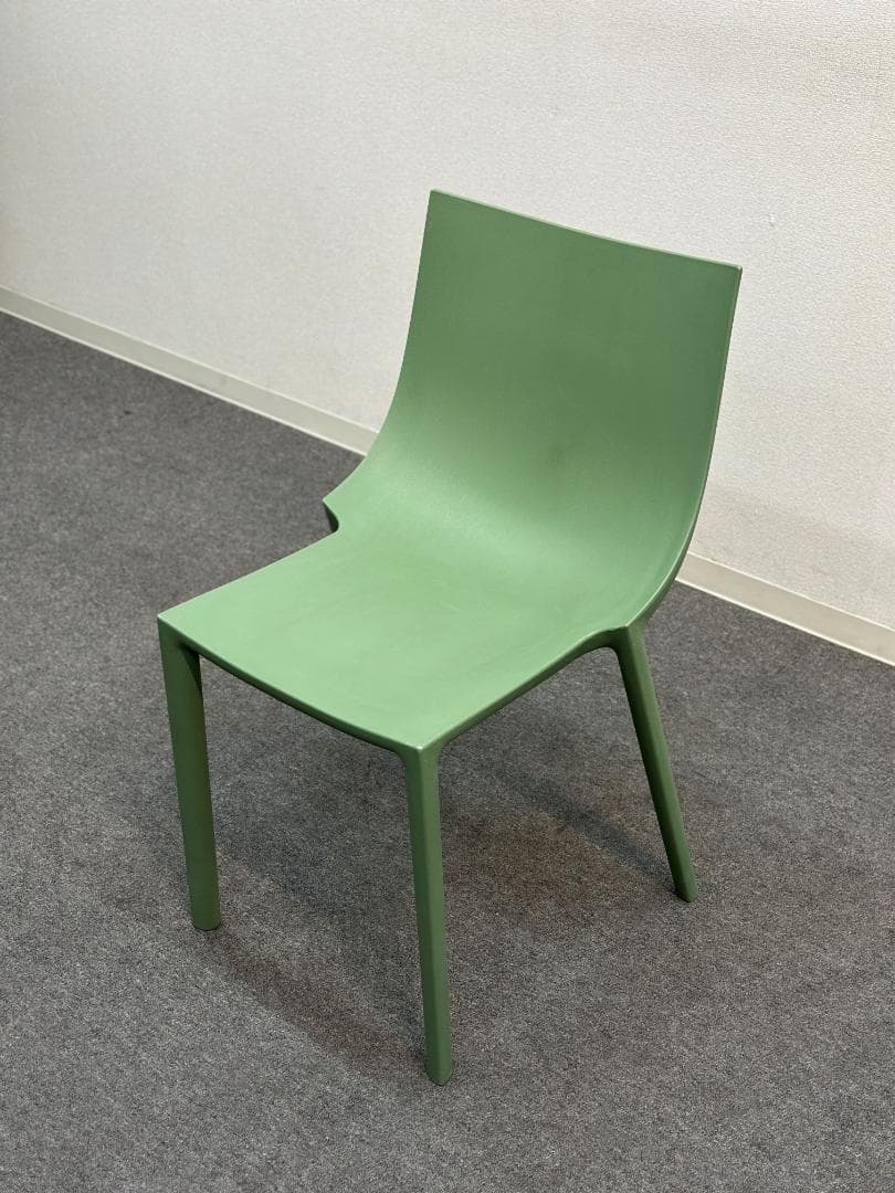 ドリアデ■BOチェア　ダイニング　アウトドア　フィリップ・スタルク　グリーン