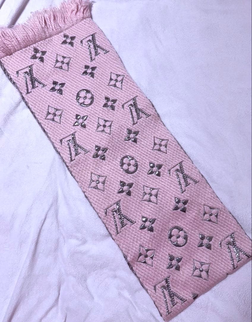 ルイヴィトン M70466　エシャルプ　ロゴマニア マフラー ピンク ウール
