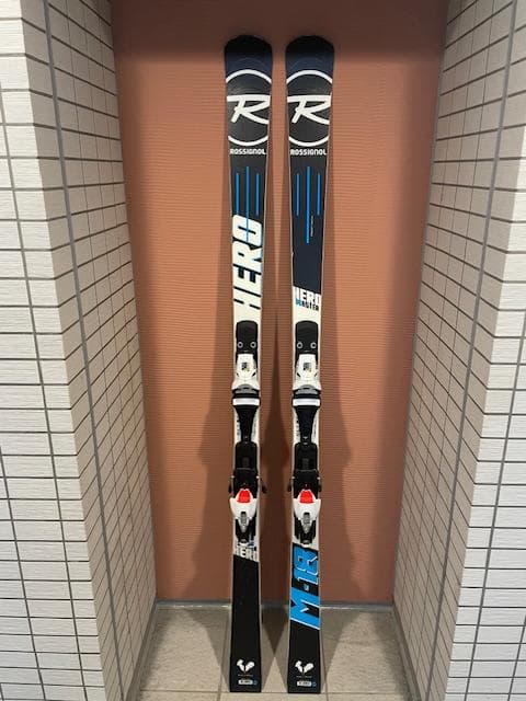 ロシニョール HERO MASTER 175cm R=18m ROSSIGNOL