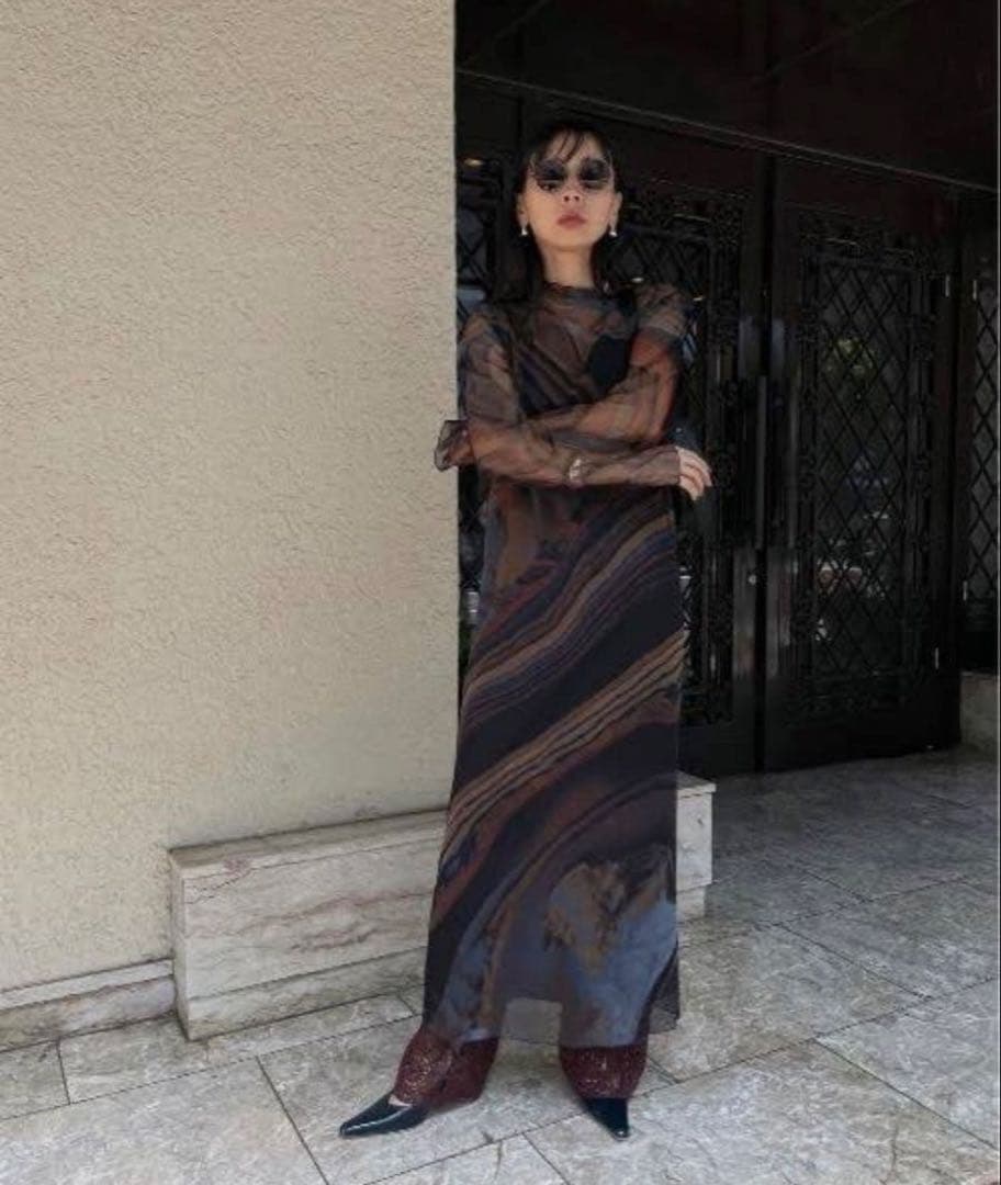 美品‼️AMERI CROOKED STRATUM SHEER DRESS 完売品