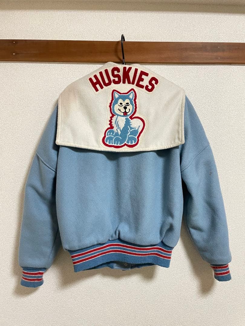80s DeLONG 水色 HUSKIES 犬刺繍 セーラーカラー　スタジャン