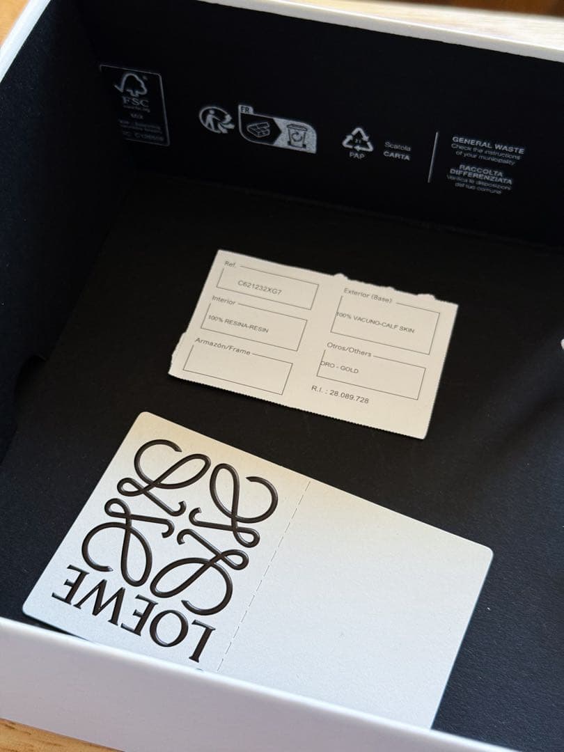 LOEWE ピーポッド チャーム（クラシックカーフ）