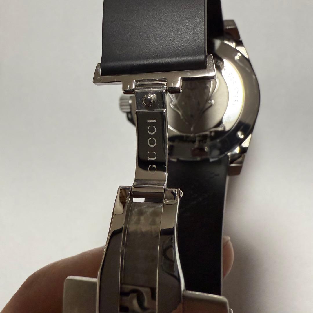 GUCCI Dive ブラック ラバーベルト 200M防水(45mm)