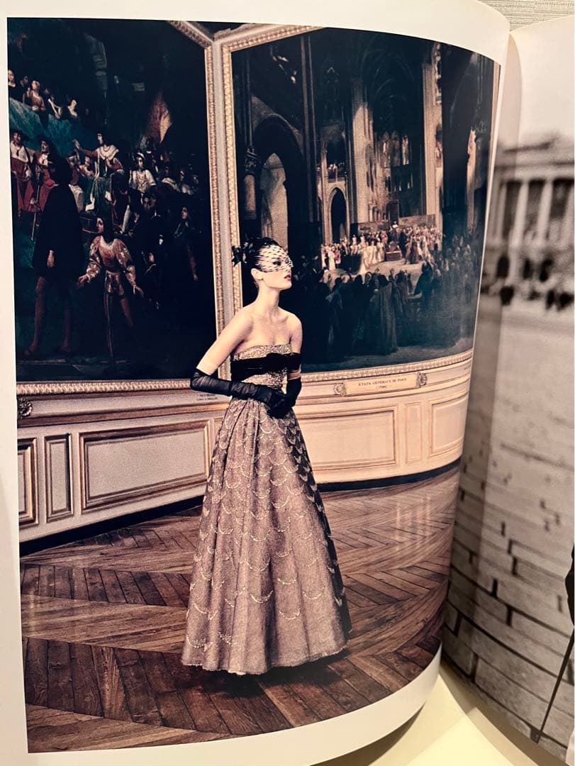 お値下げ❗️DIORの限定豪華本 ディオール ニュークチュール