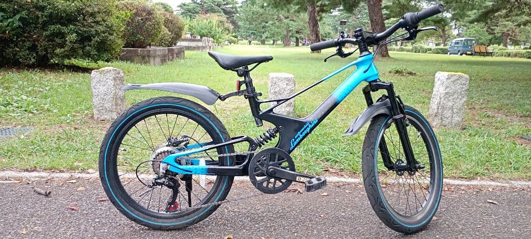 Lamborghini　ランボルギーニ　 20インチ 　7速　子供用　自転車