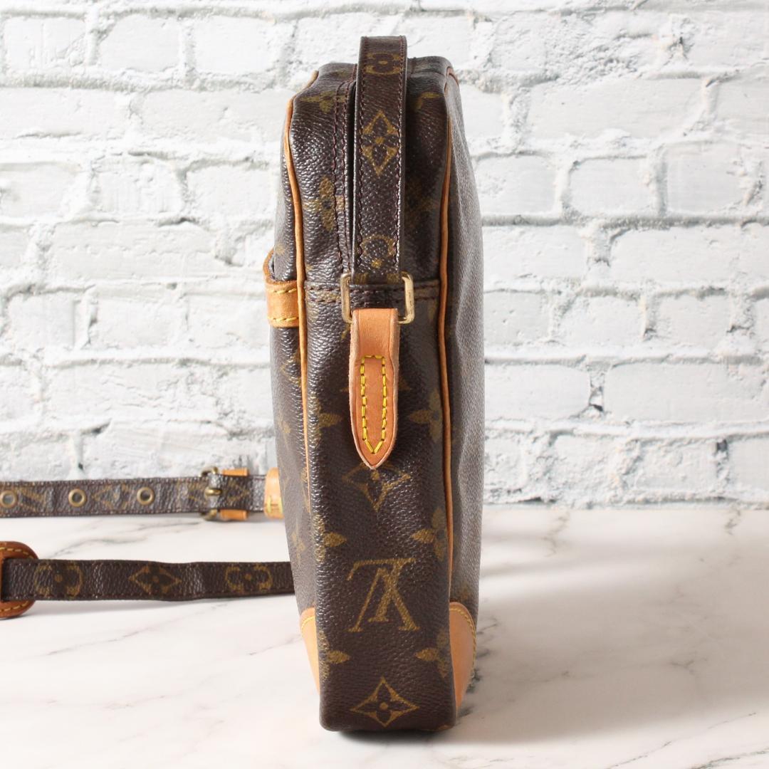 ルイヴィトン ショルダーバッグ ダヌーブ モノグラム 斜めがけ レディース