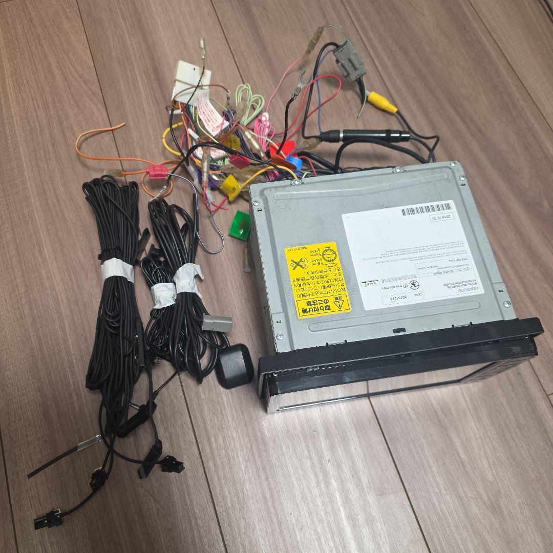 KENWOOD MDV-D505BTW 彩速ナビBluetoothフルセグ