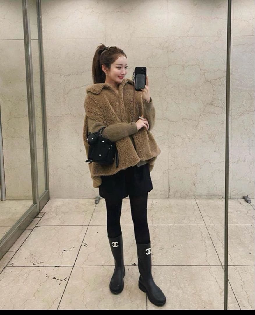 【美品】HYEON へヨン ted cape テッドケープ