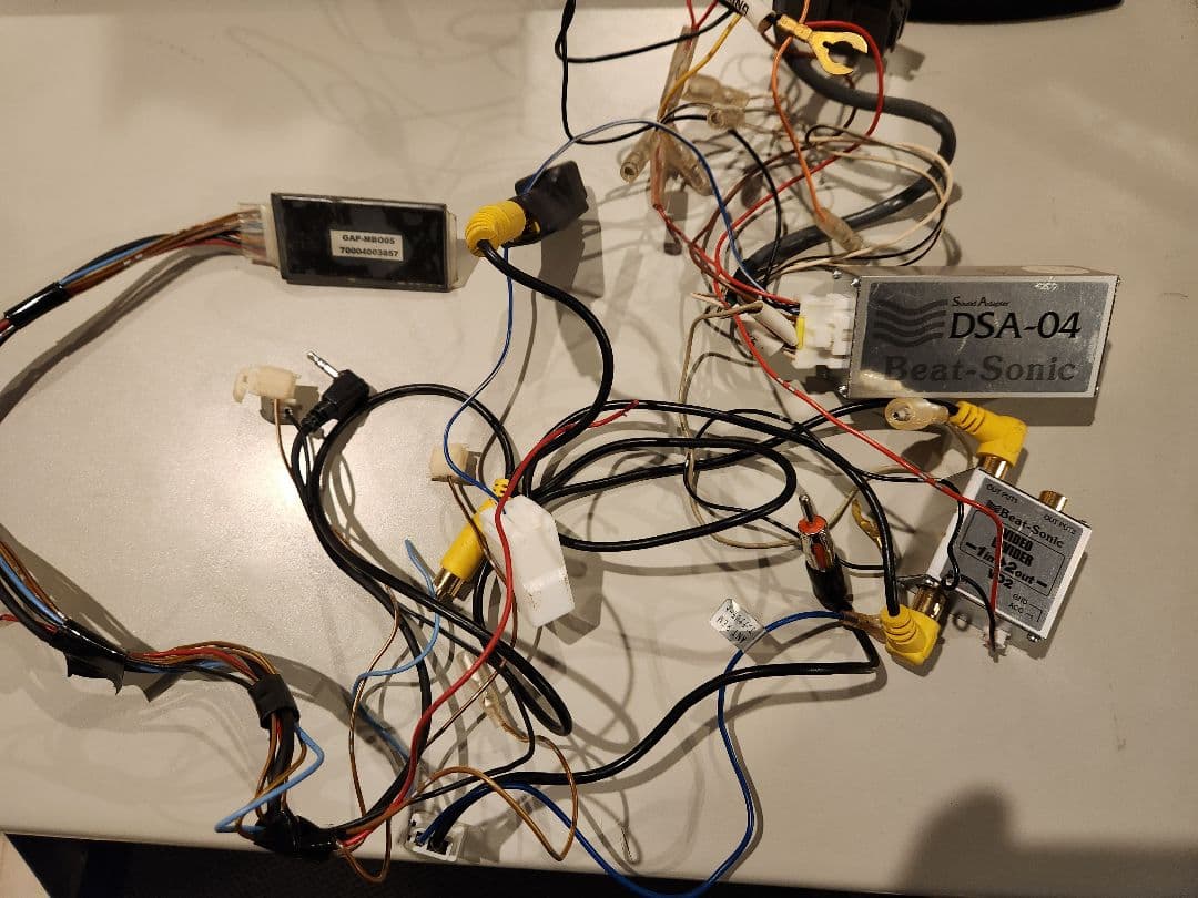 ビートソニック DSA-04 & GAP-MB005 ハーネス デリカD5