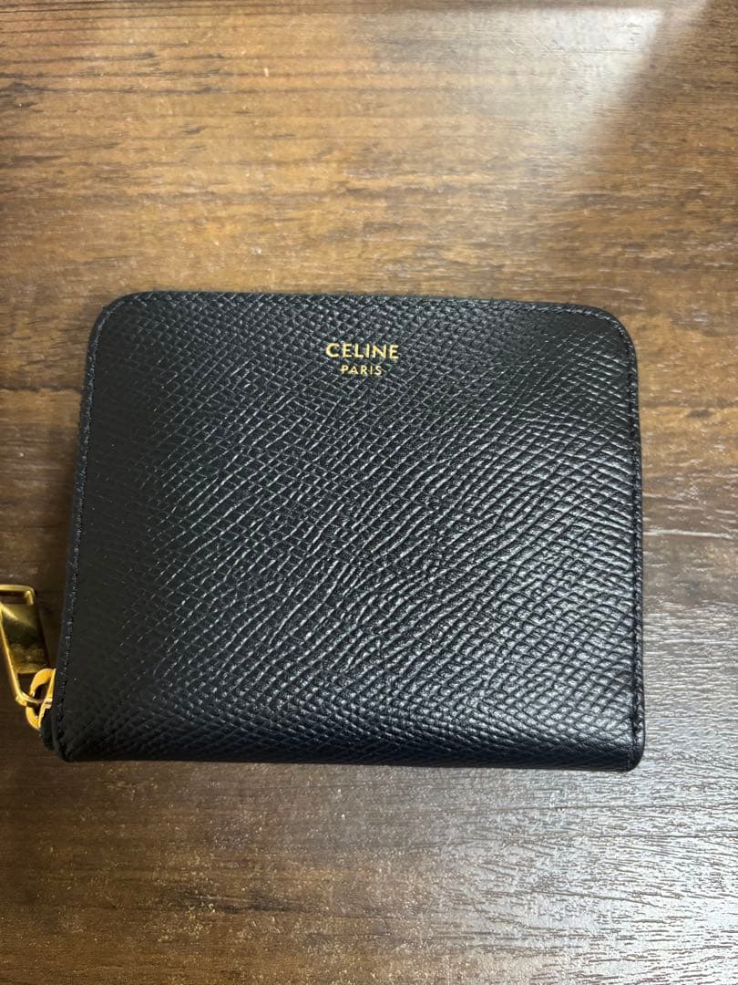 美品✨✨CELINE ブラック 二つ折り財布 保存袋付き