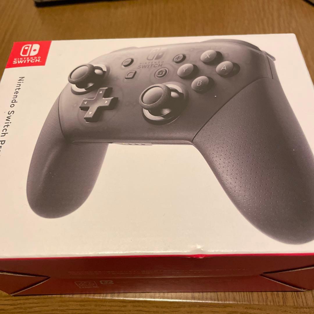 NINTENDO SWITCH PROコントローラー