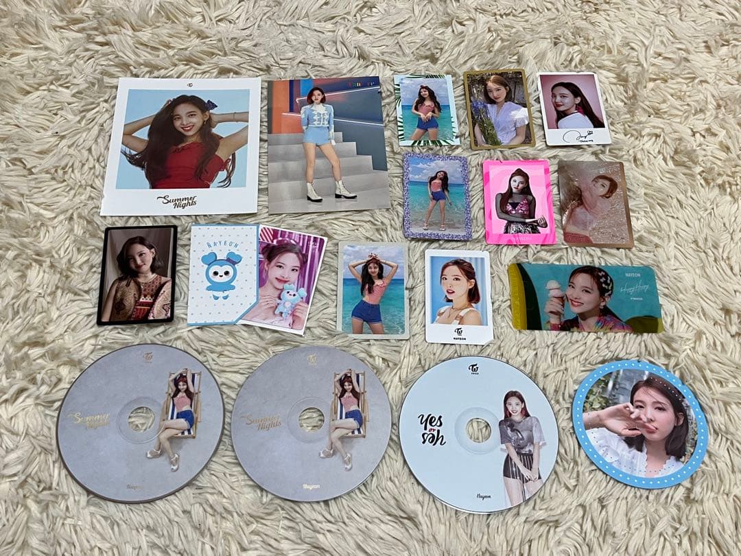 TWICE 公式 トレカ ラントレ グッズ CD キーホルダー