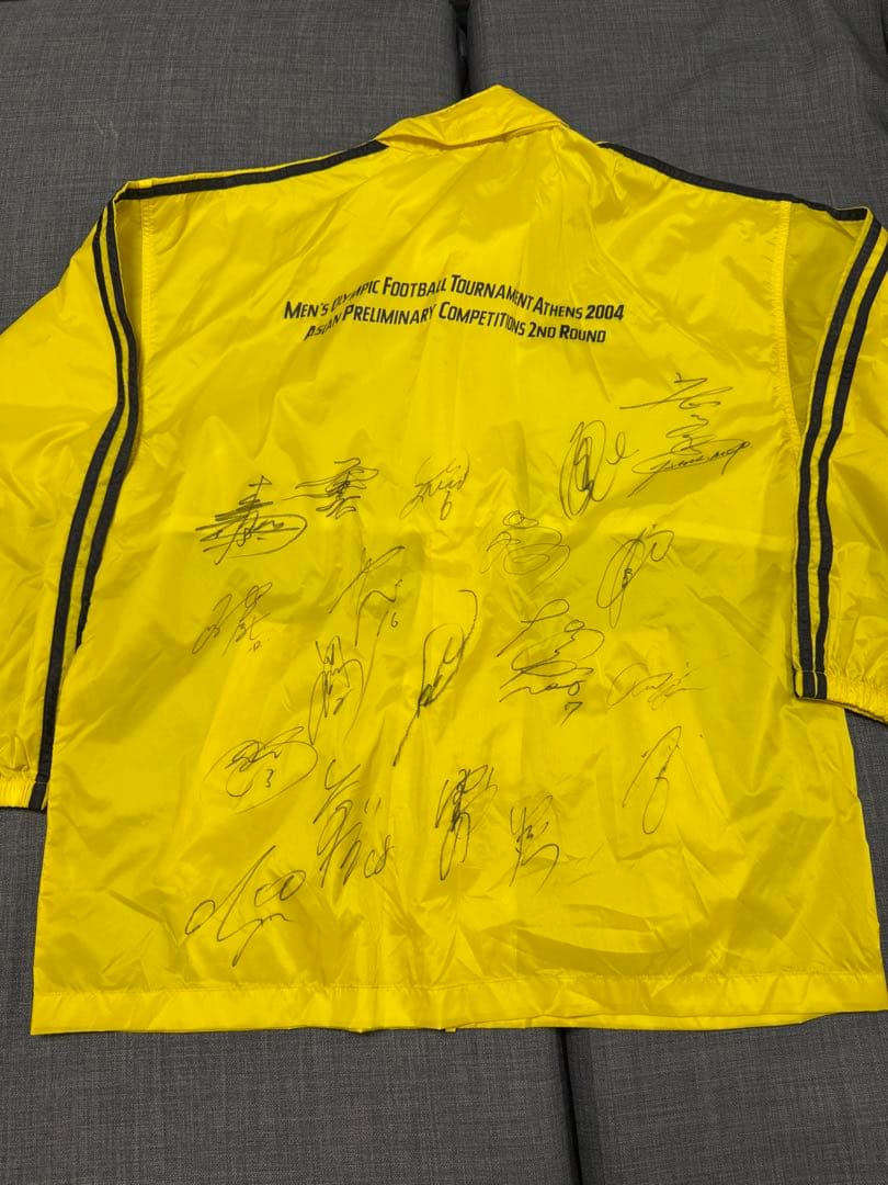 2004年アテネオリンピック　全メンバーサイン入りナイロンジャケットadidas