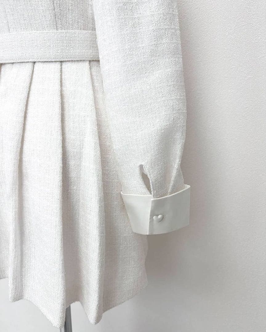 ハニーミュウ ビッグリボンツイードプリーツワンピース　ホワイト