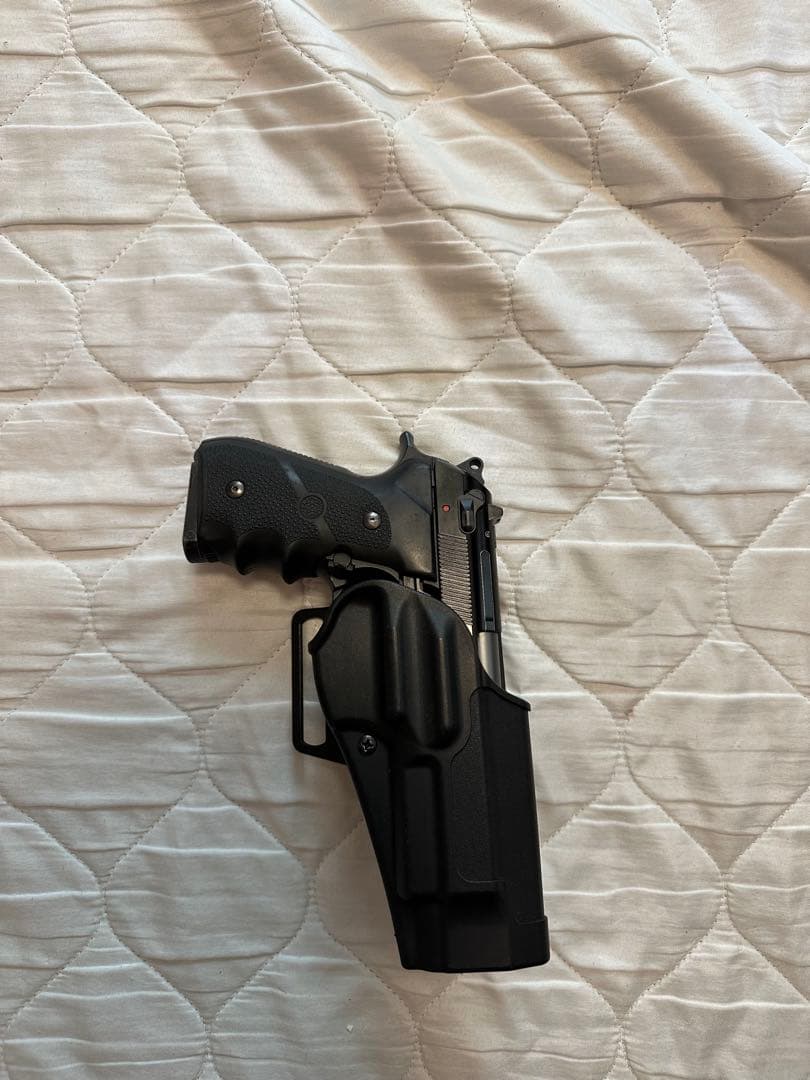 【tomoさん専用】東京マルイ カスタムM9A1 ガスブローバック　ホルスター