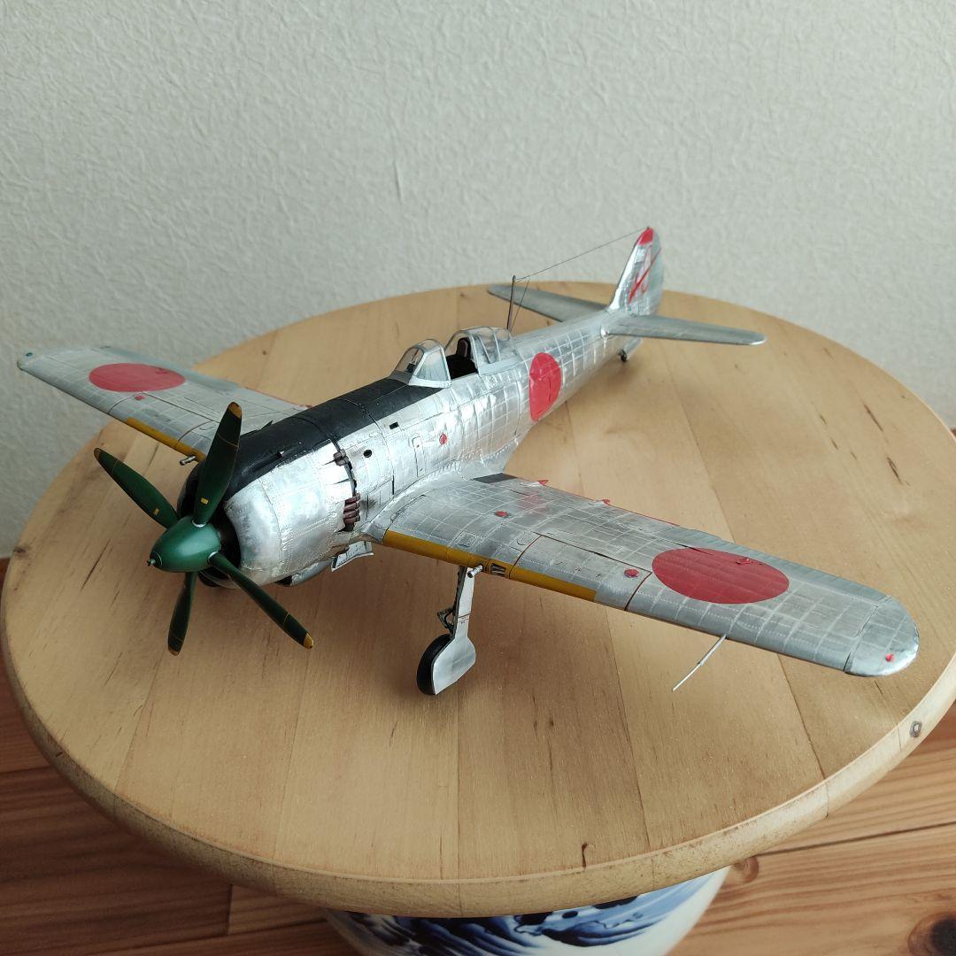 完成品　中島　キ84　四式戦闘機　疾風　1/32　ハセガワ