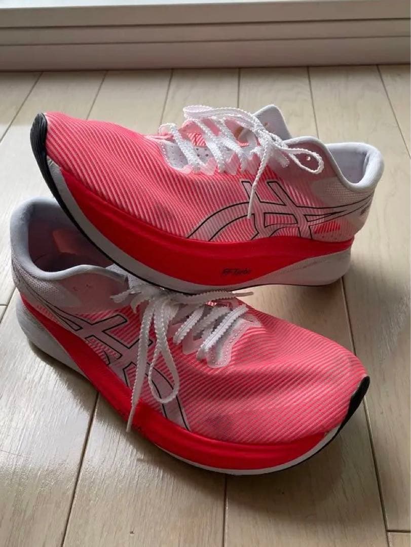 【夏休み限定セール☀︎】アシックス　S4 26.5cm