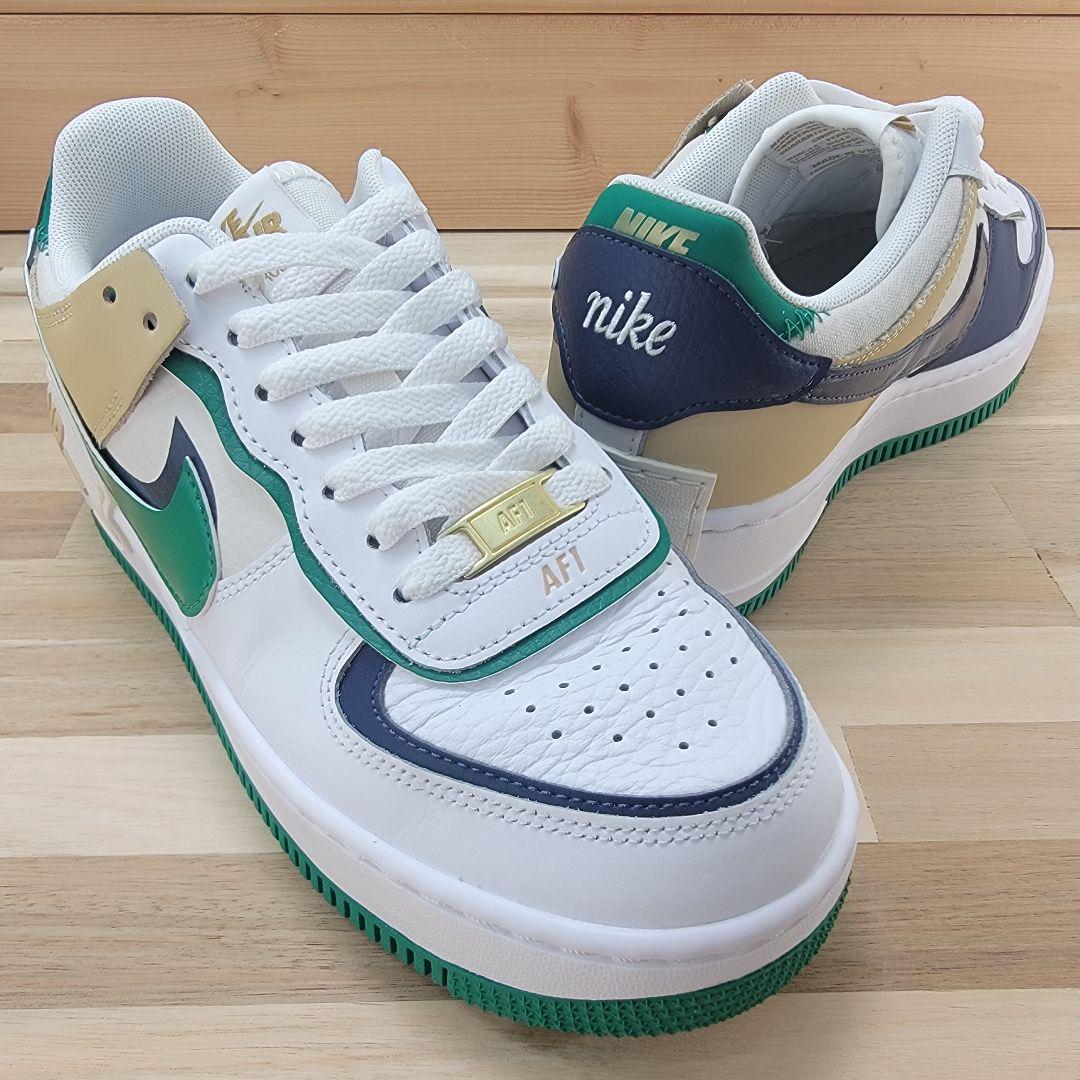 ナイキ ウィメンズ エアフォース1 シャドウ ホワイト/グリーン 24cm