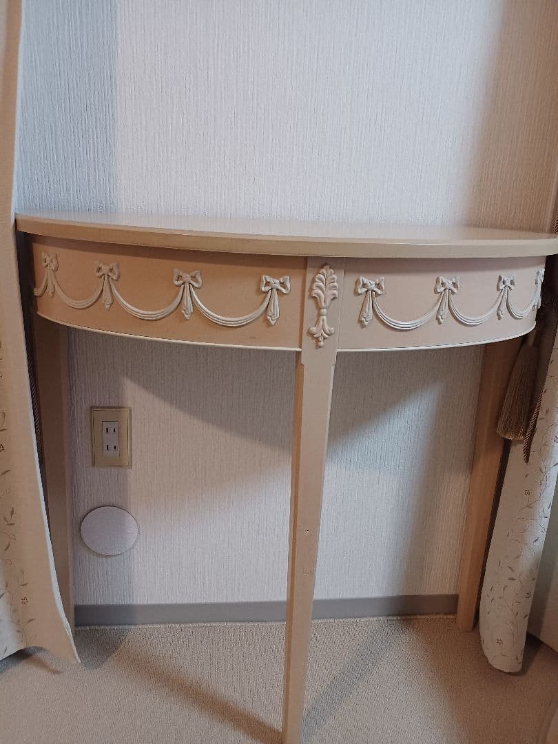 リンホーリンコンソールテーブル