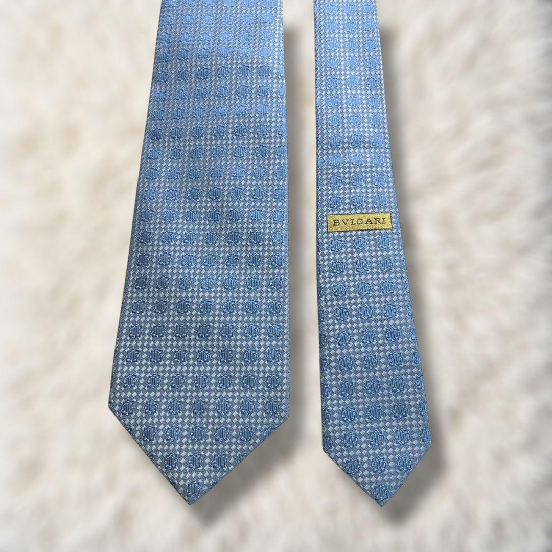 【未使用✨】ブルガリ 総柄 ソリッド風 ジャガード 水色 セッテピエゲ ネクタイ