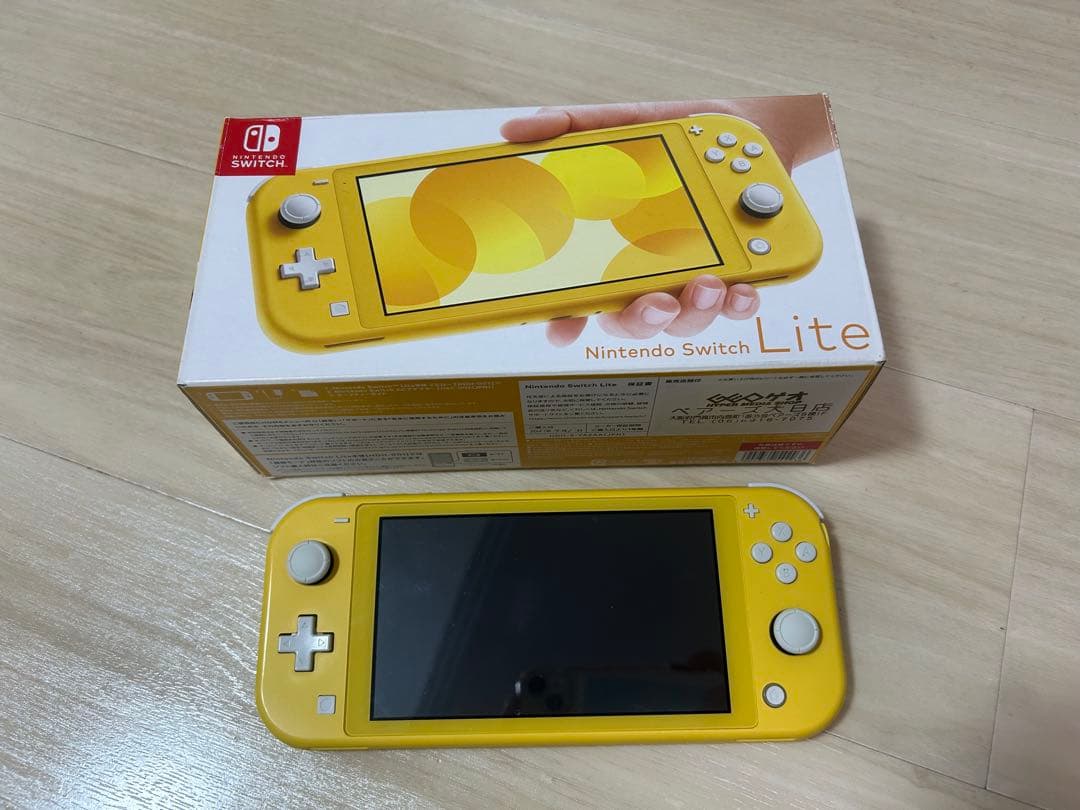 Nintendo Switch Lite イエロー 本体　スイッチライト