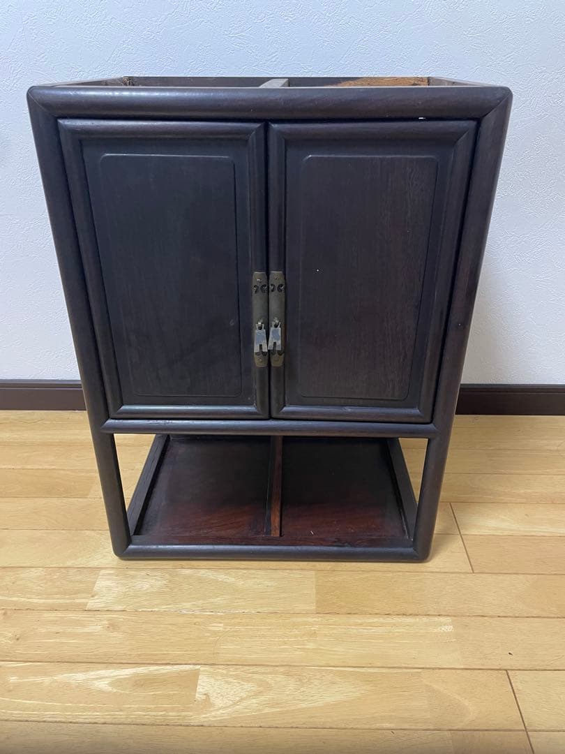 ナ*コ様 木製/漆塗/観音開き/茶箪笥/木工芸/時代/骨董/古美術/茶道/中国/