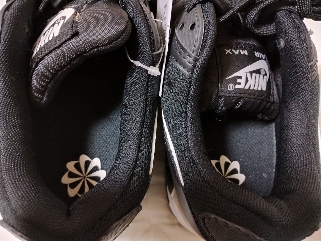 ナイキ エア マックス 90 ２４．５センチ