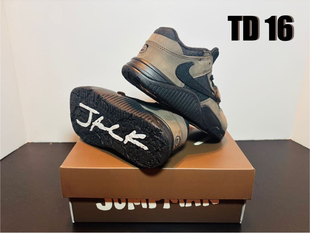 TRAVIS×NIKE CJ1 T-Rexx TD 16cm