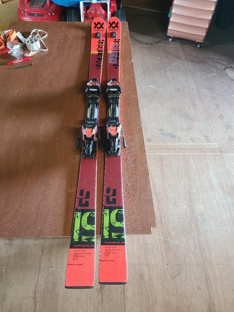 スキー 180 VOLKL RACETIGER GS 19
