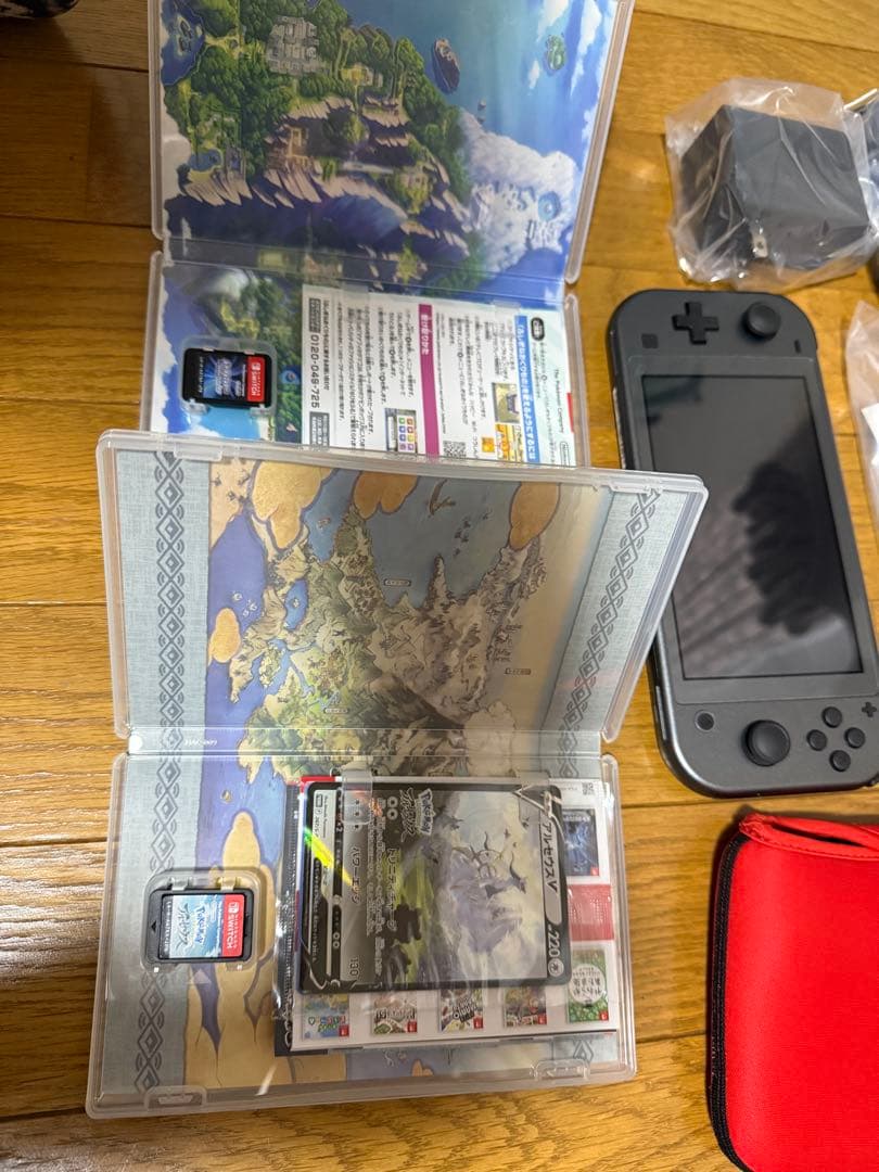 【完品】ニンテンドー スイッチ ライト 本体 ディアルガ パルキア 4点セット