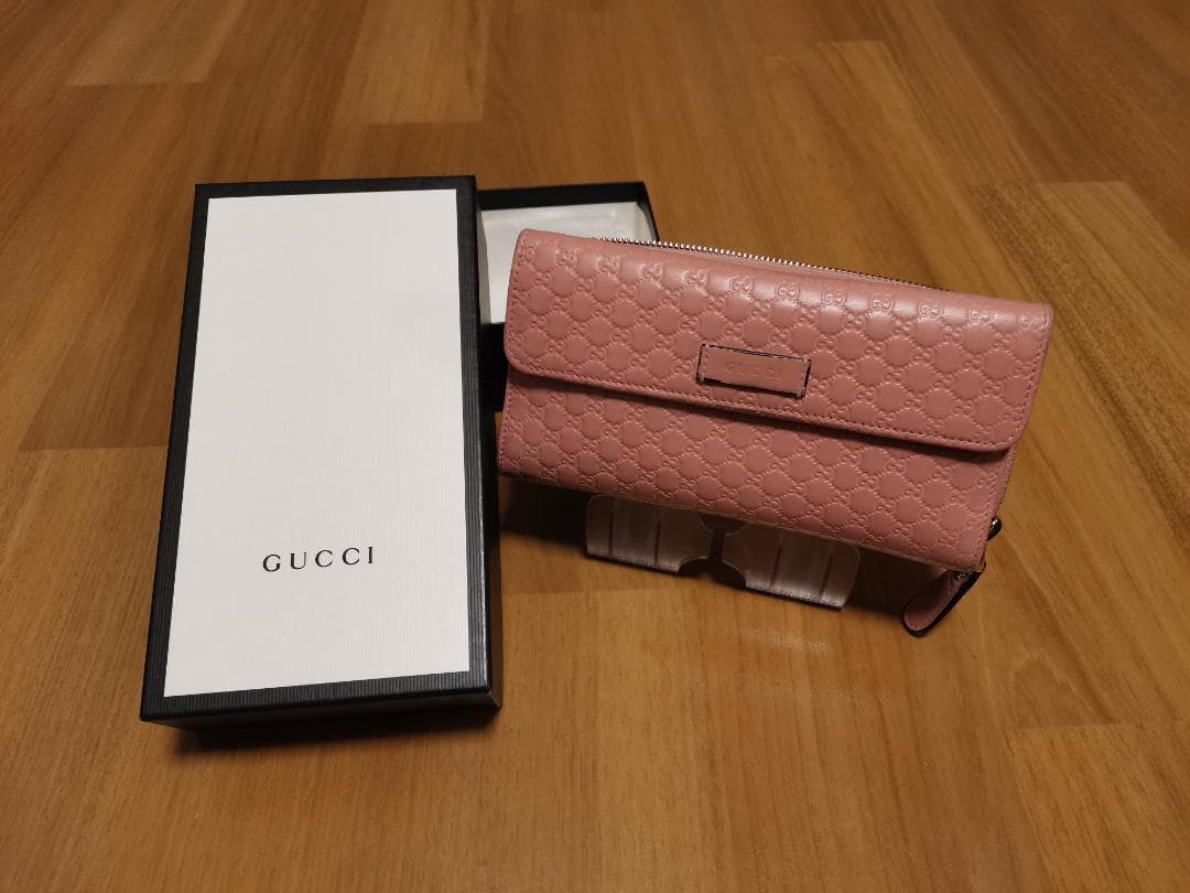 ★anko381208★　★希少★ GUCCI長財布