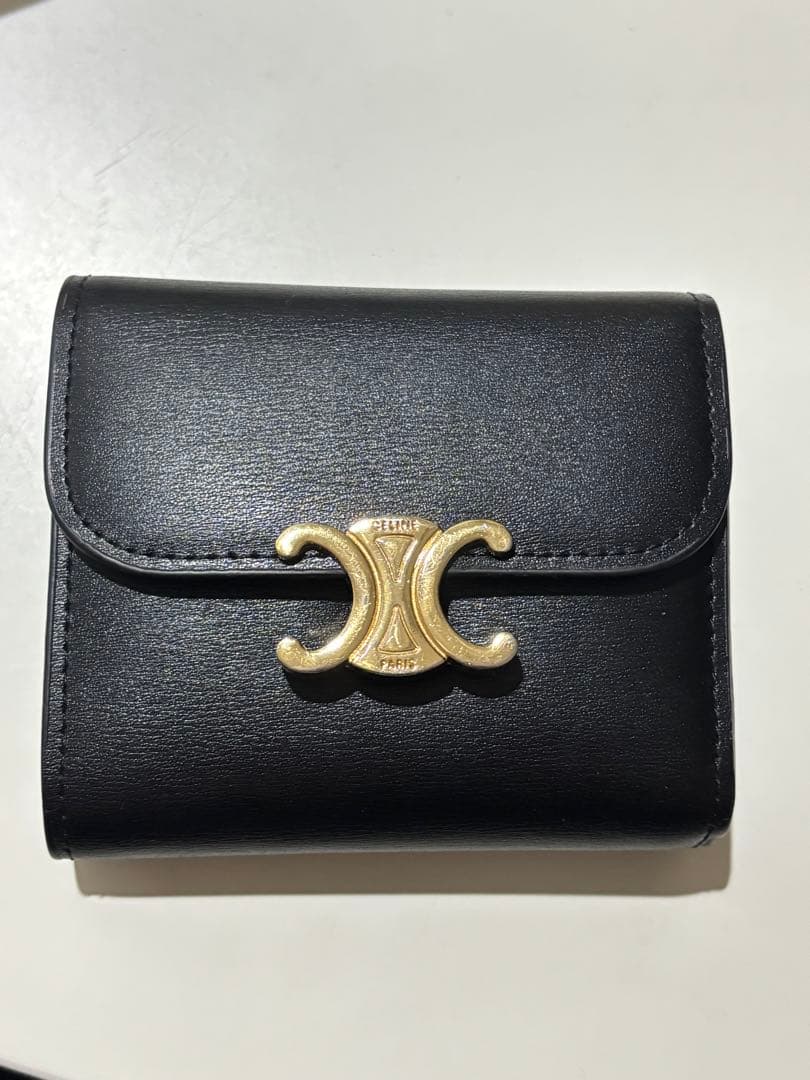 CELINE 三つ折財布