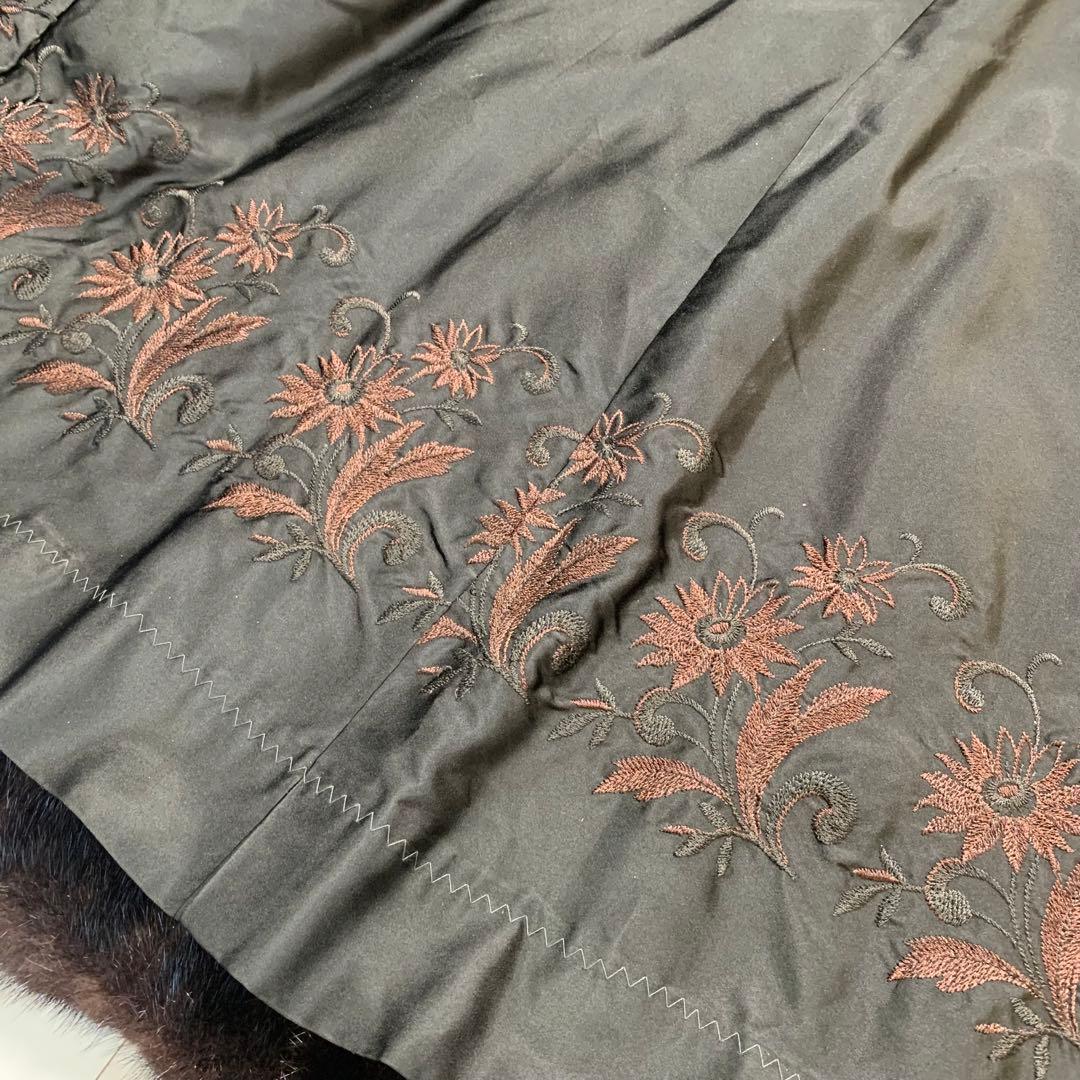 裾幅135㎝ Valentino ヴァレンティノ ブラックグラマ ミンクコート