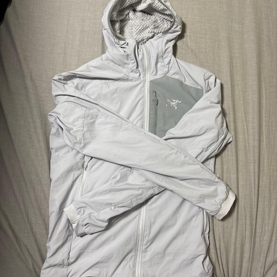 アークテリクス　プロトンライトウェイトフーディ　メンズS