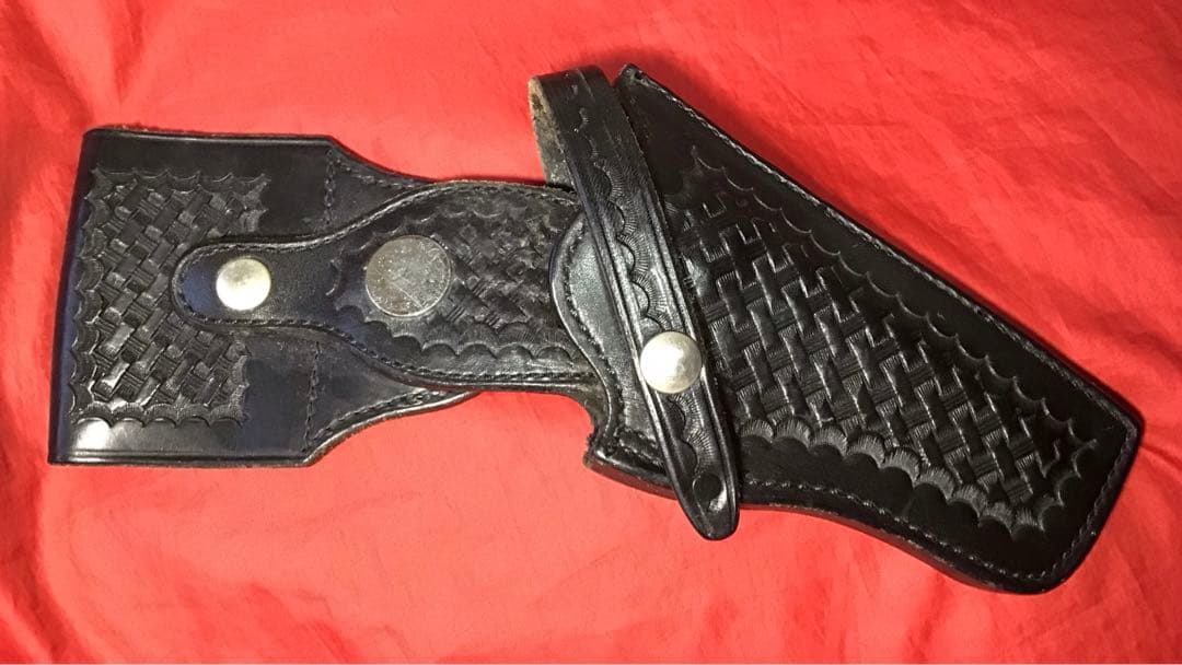 サファリランド製　実物MP革製リボルバー用ヒップホルスター　右用　中古品