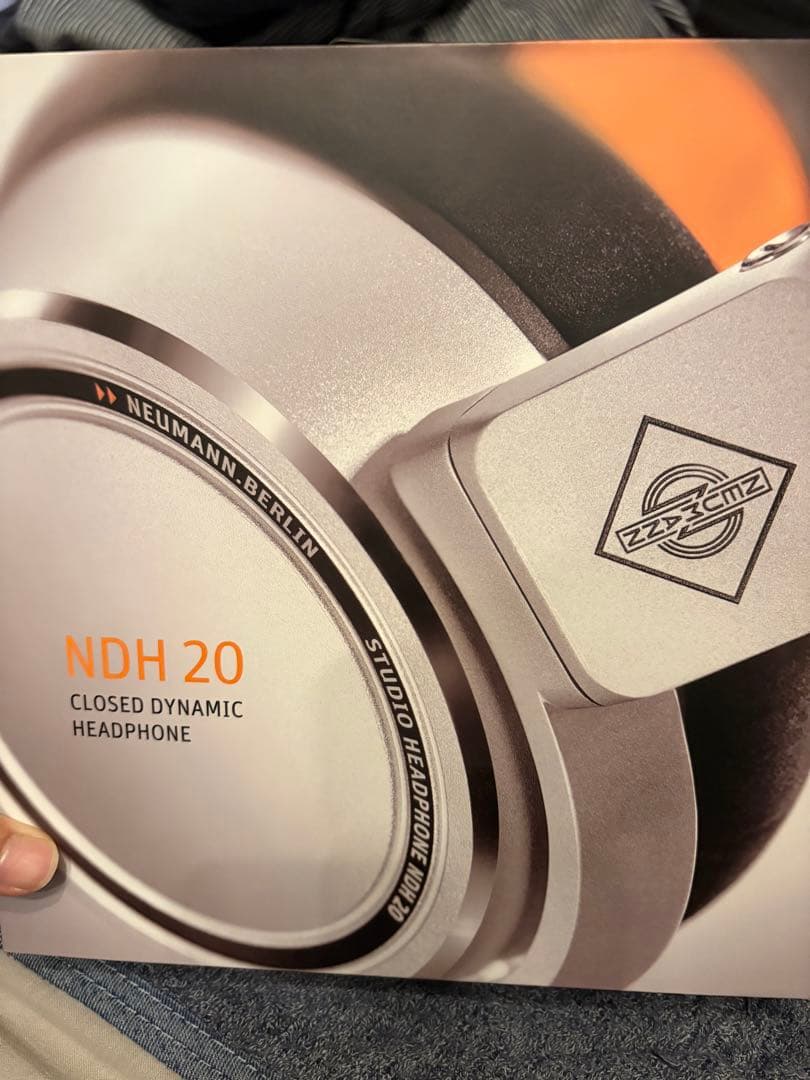 NEUMANN(ノイマン) NDH20 スタジオ用密閉型モニターヘッドフォン