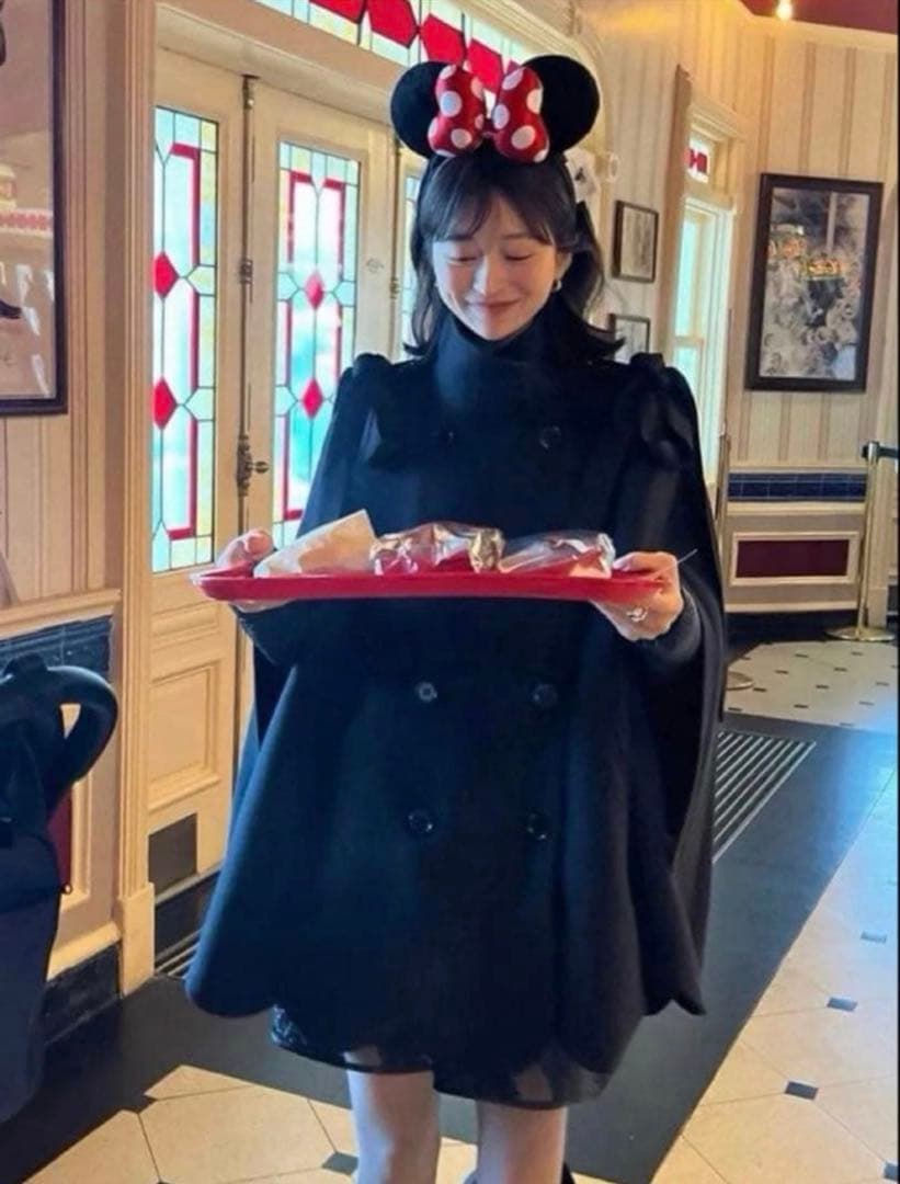 【1/8までの出品】bibiy ポンチョコート　ケープ　コート　CAPE