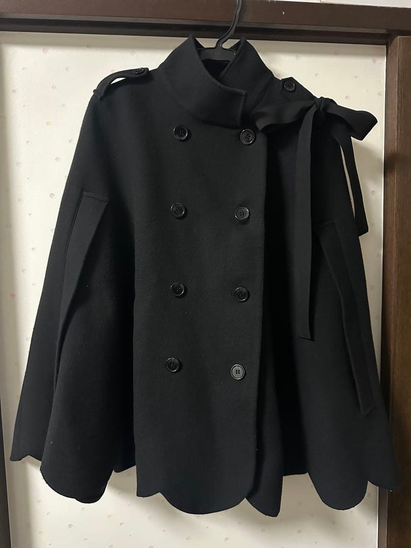 【1/8までの出品】bibiy ポンチョコート　ケープ　コート　CAPE