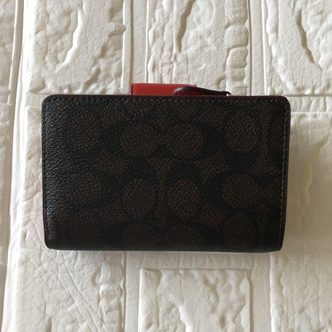 新品 コーチ COACH 二つ折り 財布 ブラウン レッド