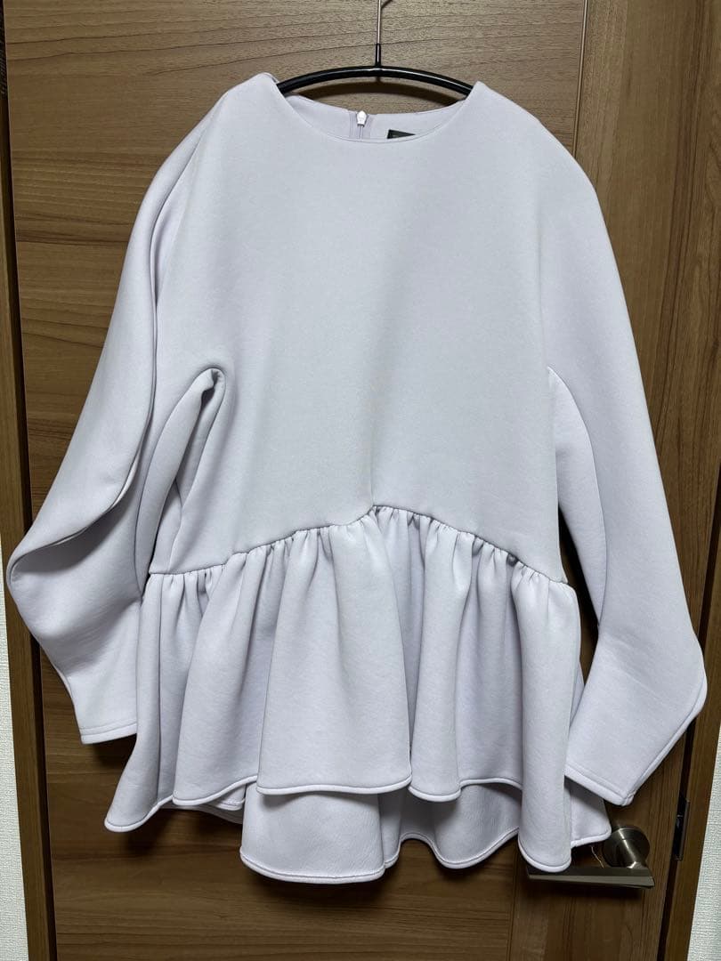 ツルバイマリコオイカワ Kirill ペプラムスウェット パープル