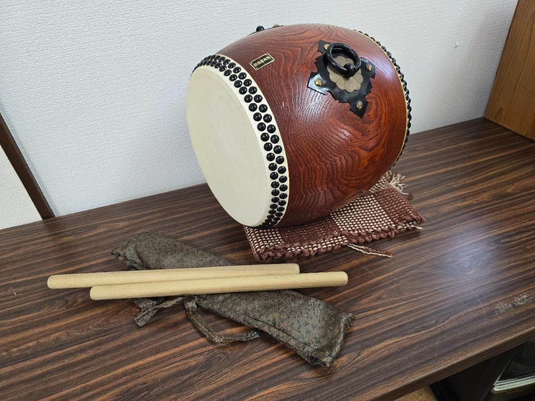 和太鼓とバチ