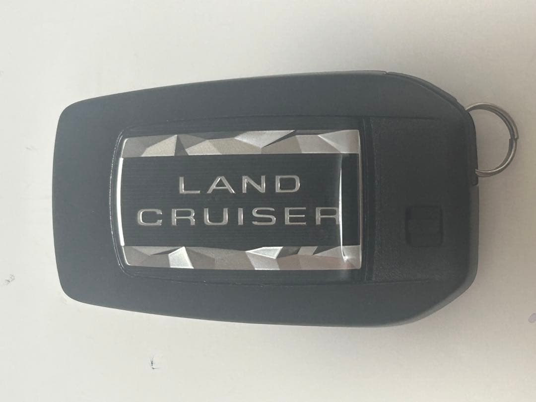 【美品】トヨタ 純正スマートキー　ランドクルーザー300