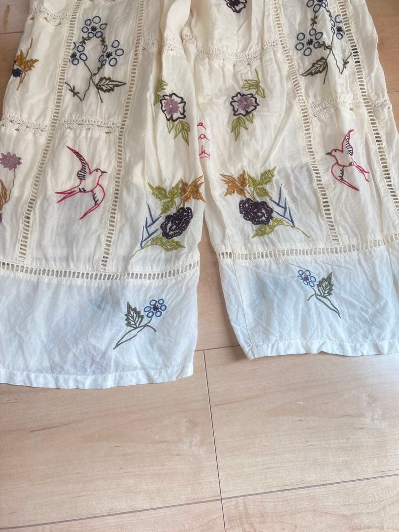 トゥデイフル　刺繍　パッチワーク　パンツ