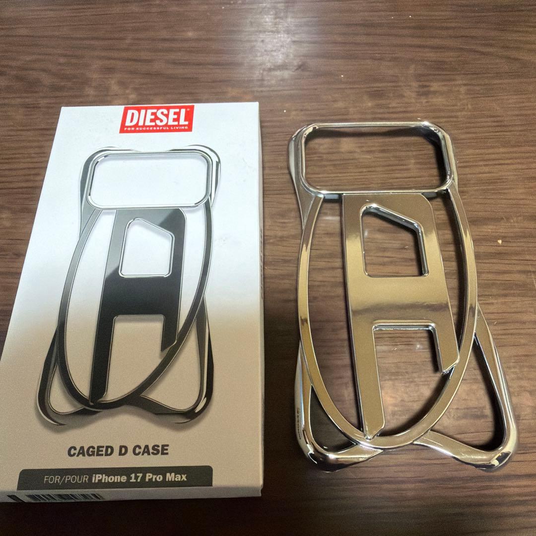iPhoneアクセサリー DIESEL CAGED D CASE iPhone 17 Pro Max