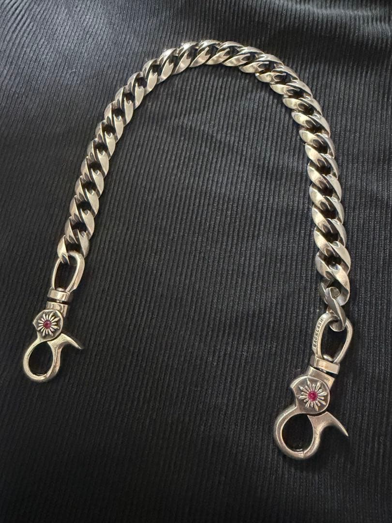 イサムカタヤマ BACKLASH ルビー ウォレットチェーン