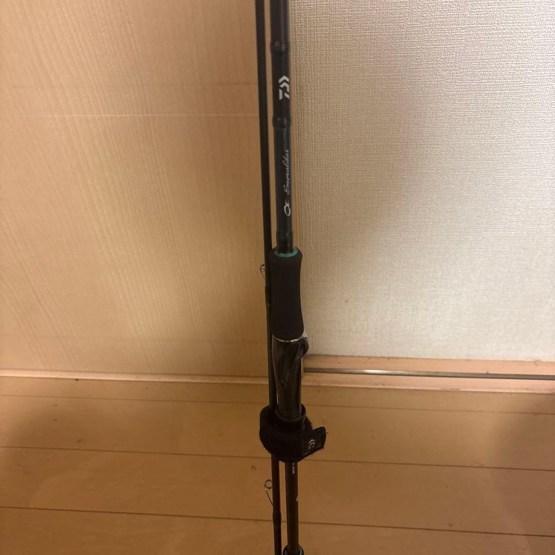 Emeraldas MX 8.6ML エギングロッド