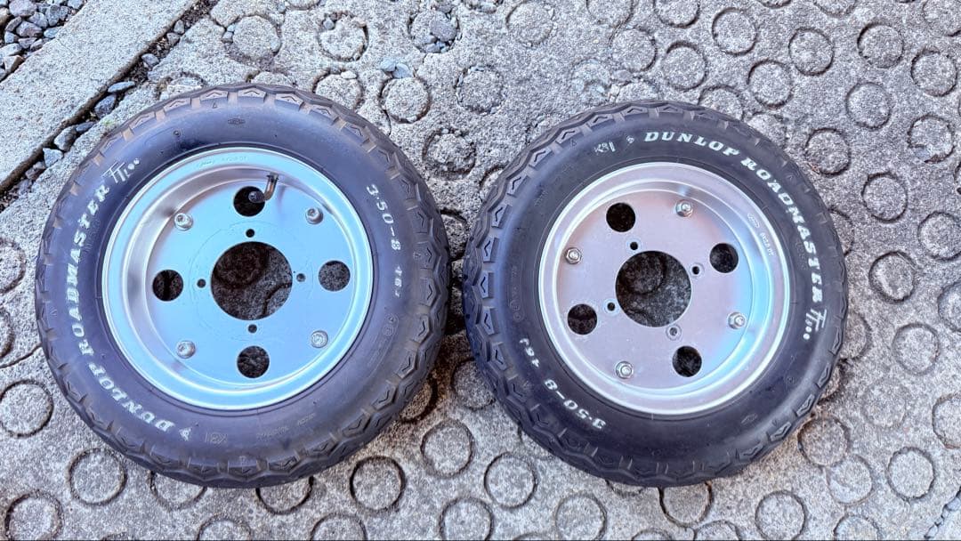 モンキー50 DUNLOP ROADMASTER 3.5j-8 アルミホイール