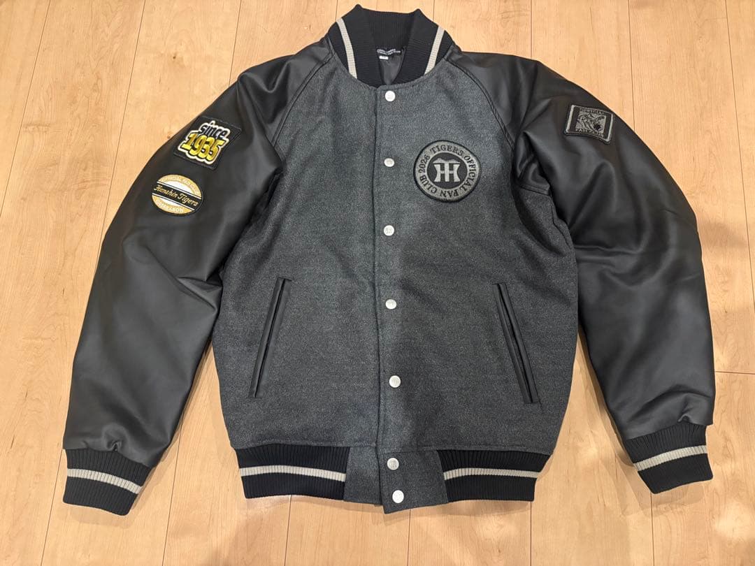 阪神タイガース 2026 スタジアムジャンパー ダイヤモンドプラス特典