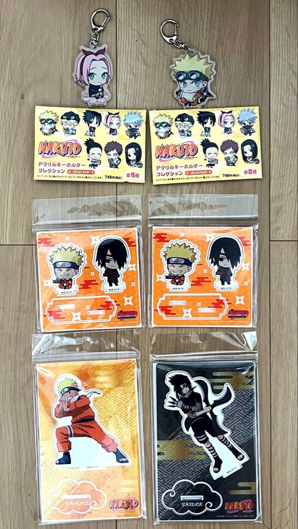 NARUTO アクリルキーホルダー ＆　アクリルスタンド　セット売り　新品