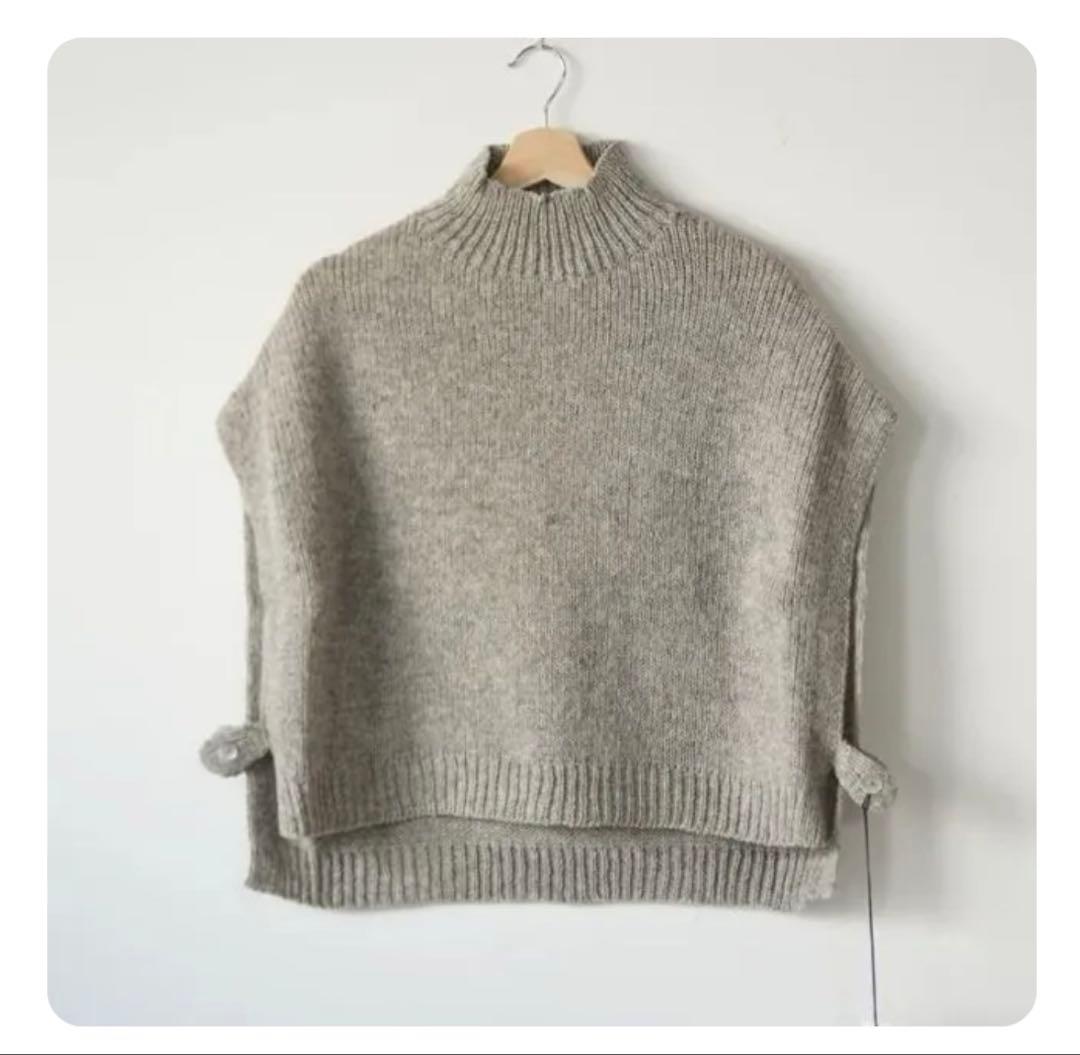 utilite モックネックベスト 25AW グレージュ　フリーサイズ